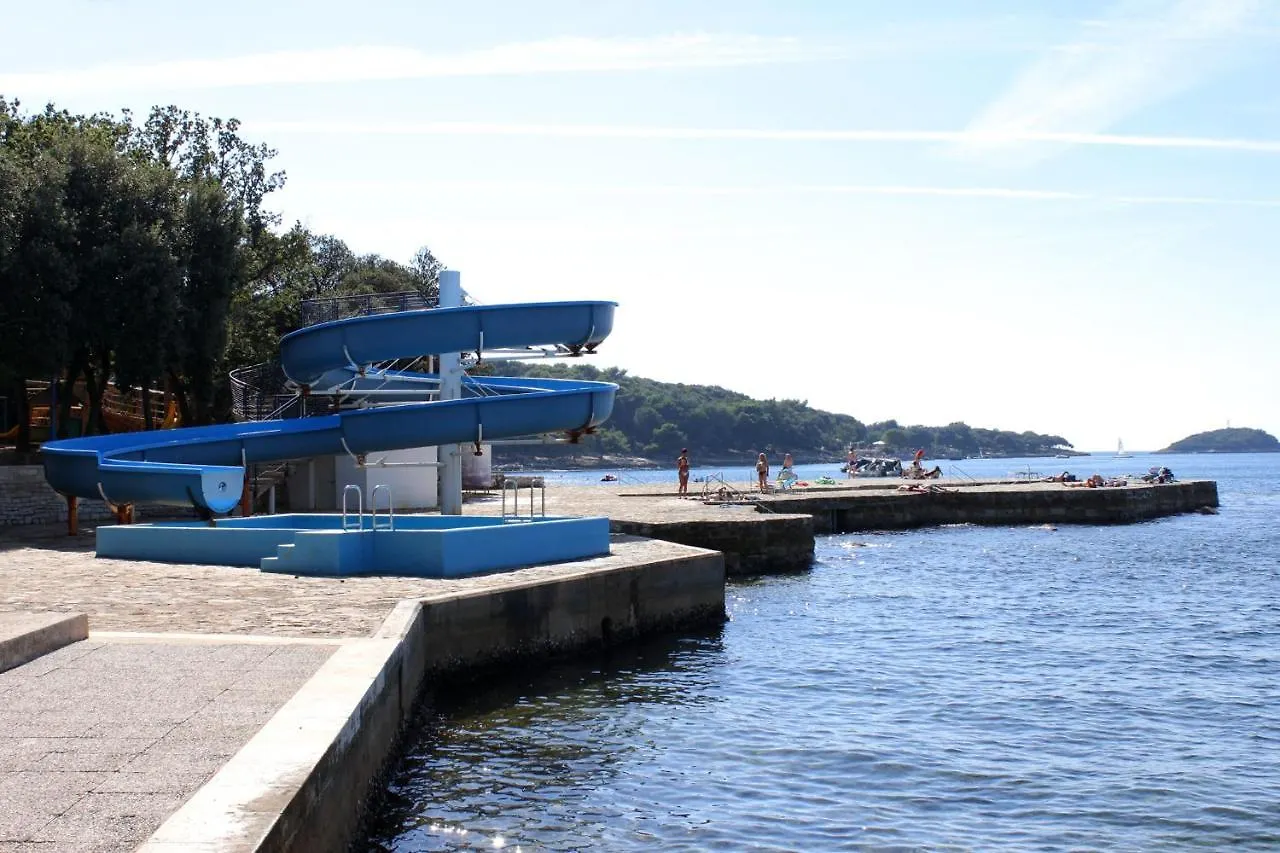 Apartments With Wifi Vrsar, Porec - 17473