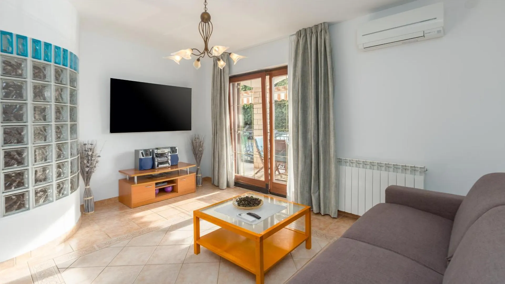 Apartments With Wifi Vrsar, Porec - 17473