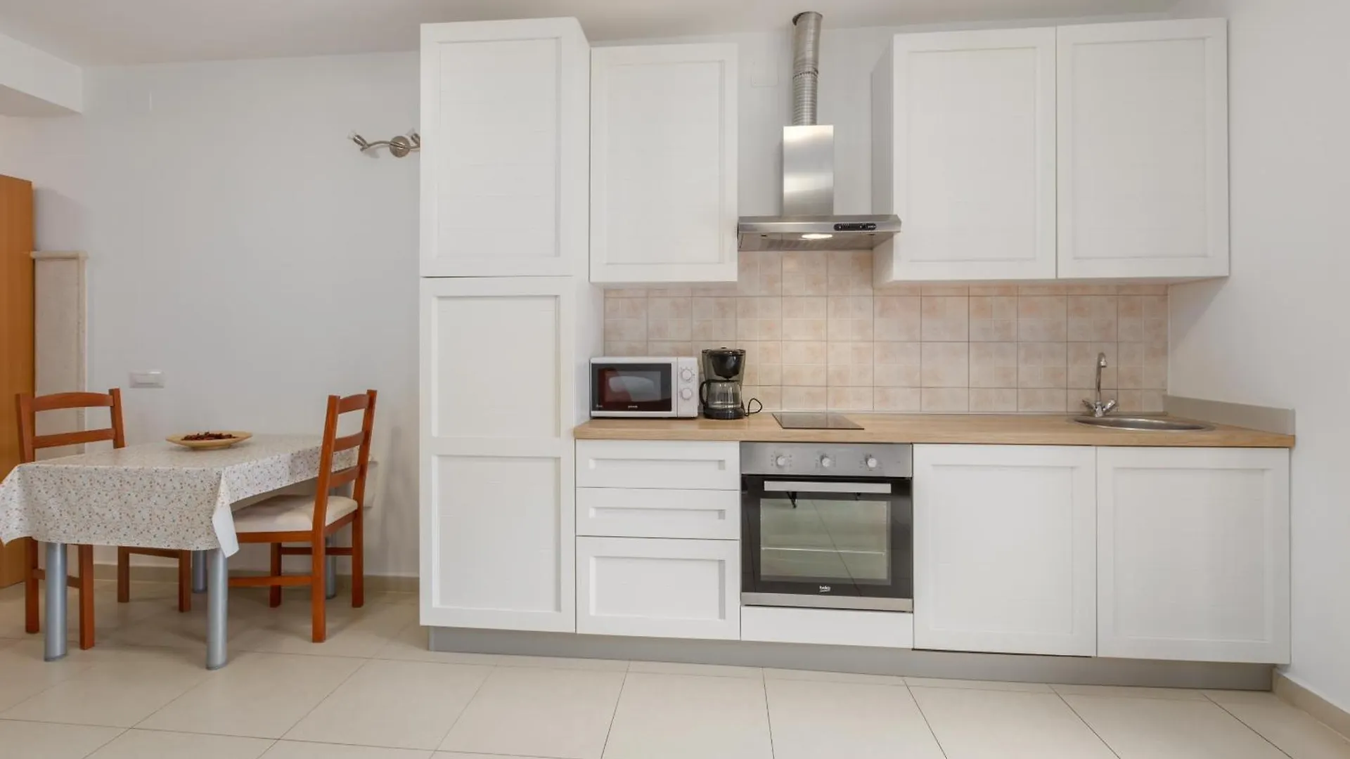 Apartments With Wifi Vrsar, Porec - 17473